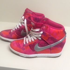 Nike high top wedge like new